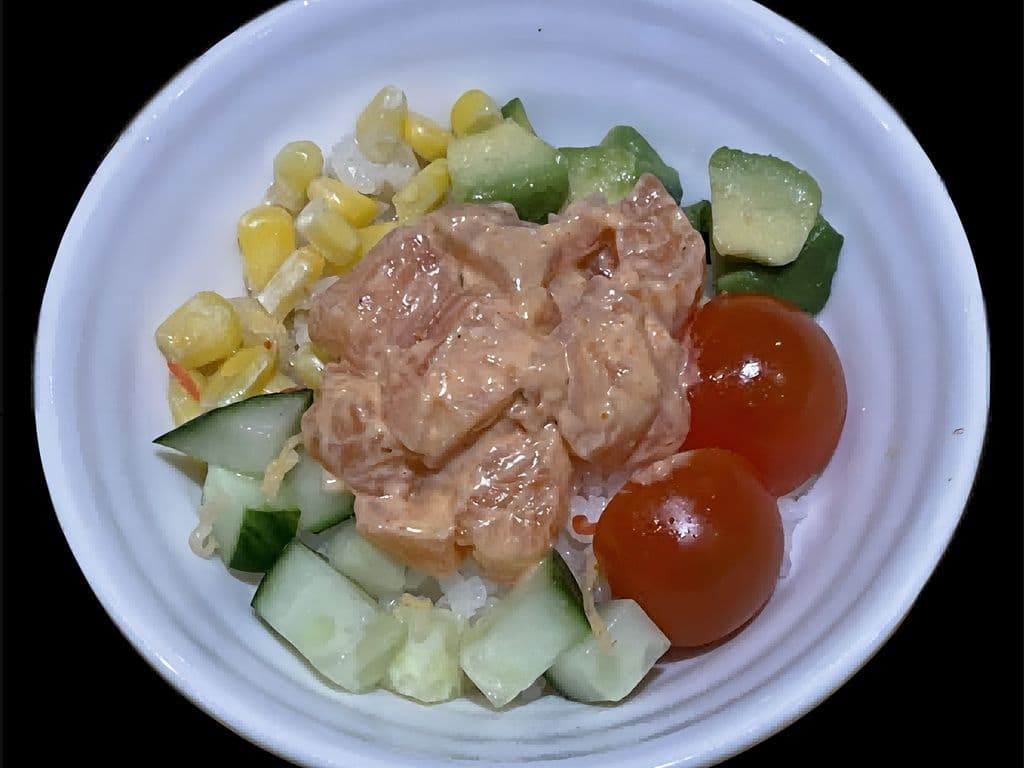 bowl 3.spicy salmon poke bowl