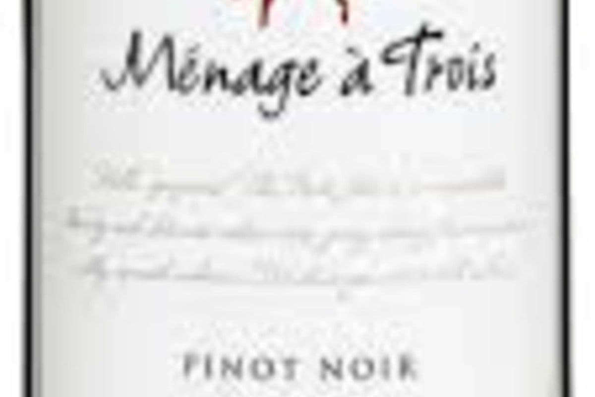 Menage A Trois Pinot noir 750 ml (1 x 750 ml)