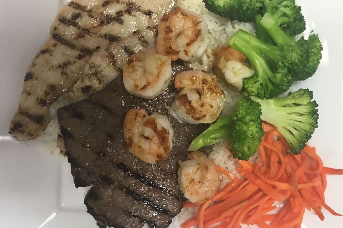 28. Charbroiled Beef, Chicken, and Prawns Rice Plate