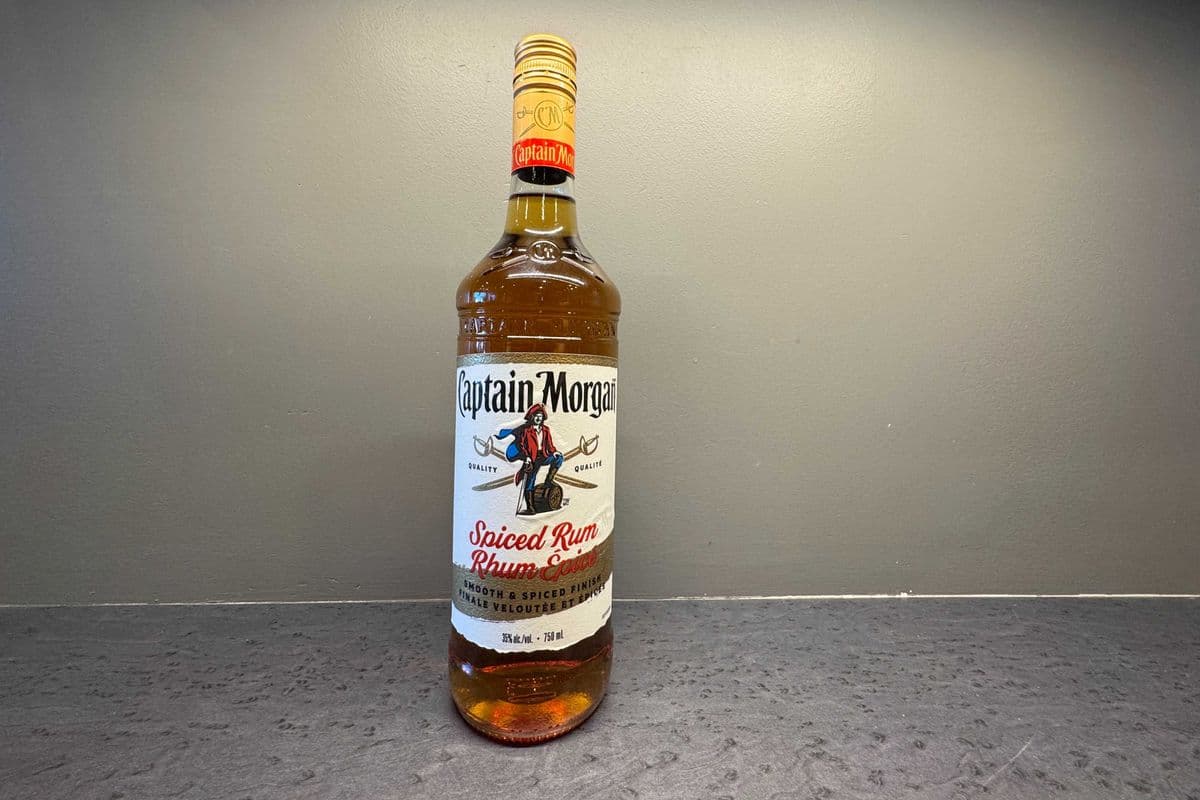 Captain Morgan Spiced Rum 750ML Bottle (1 x 750ml)