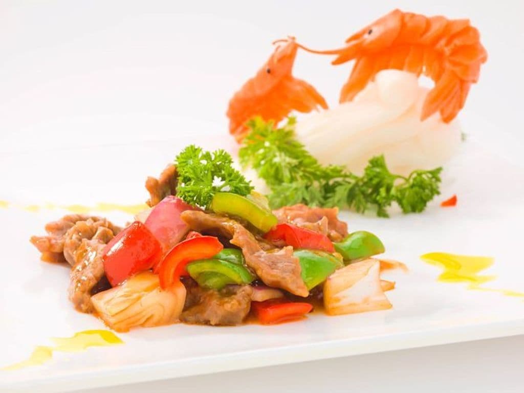 Spicy Basil Beef