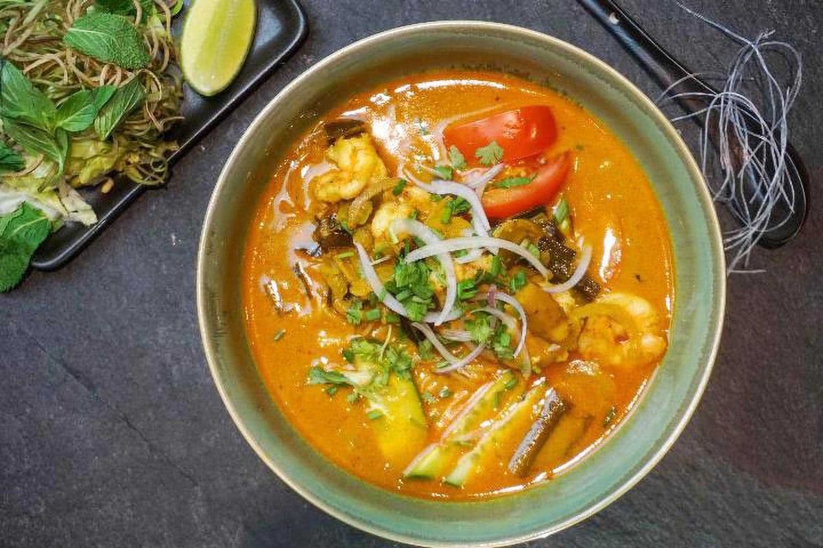 128 Sate Noodle Soup