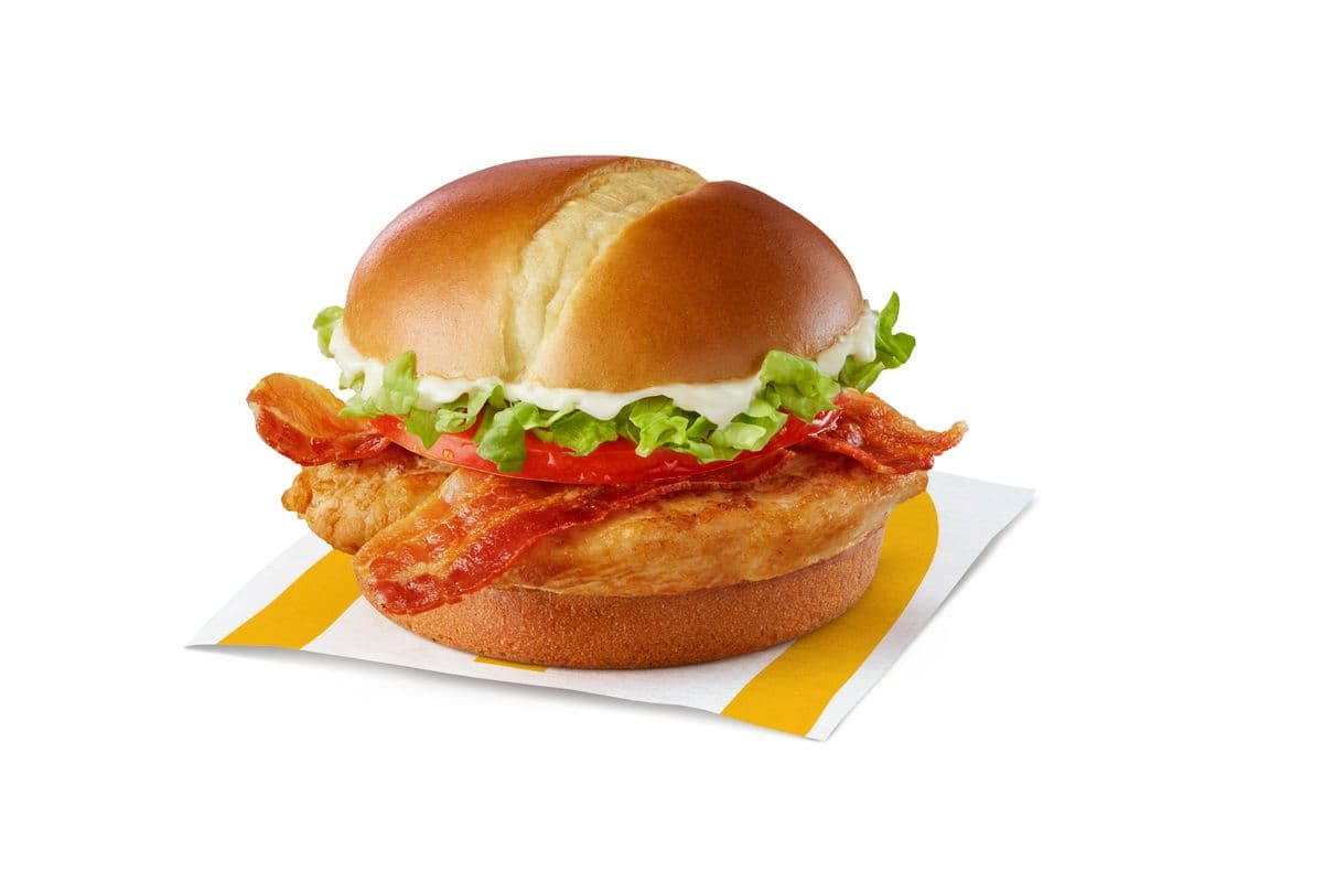 Bacon Deluxe Grilled Chicken Sandwich [460.0 Cals]