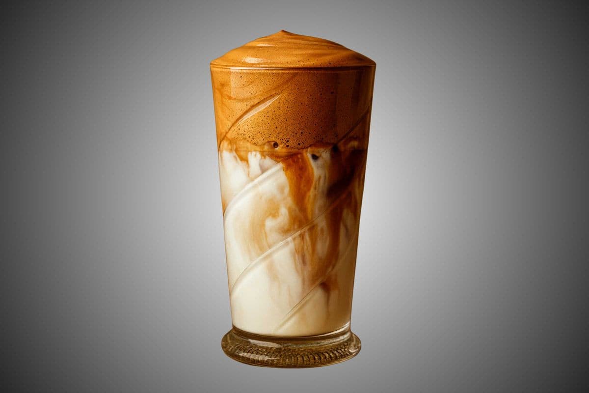Dunkirk (Dalgona iced coffee) (16oz)