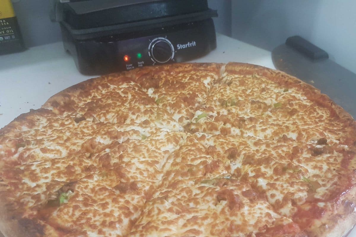 16" Pepperoni Pizza