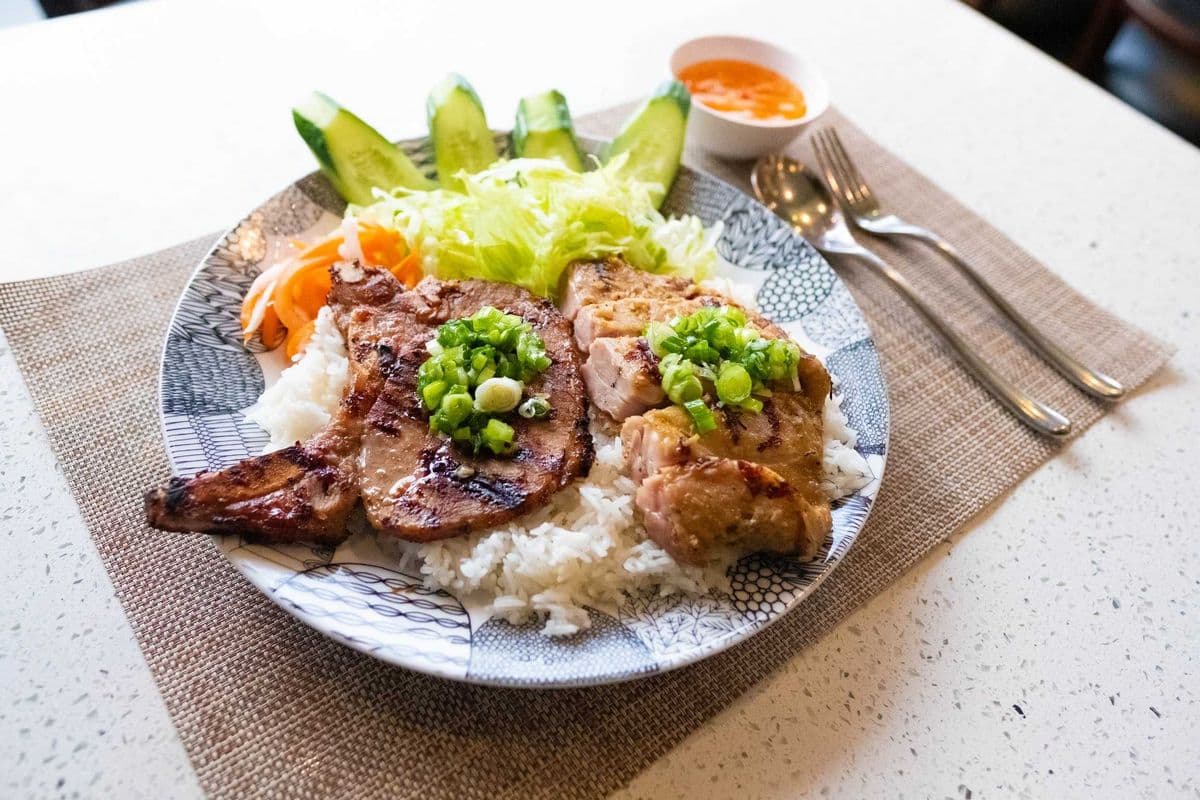 33b. Lemongrass Chicken and Pork Chop With Rice