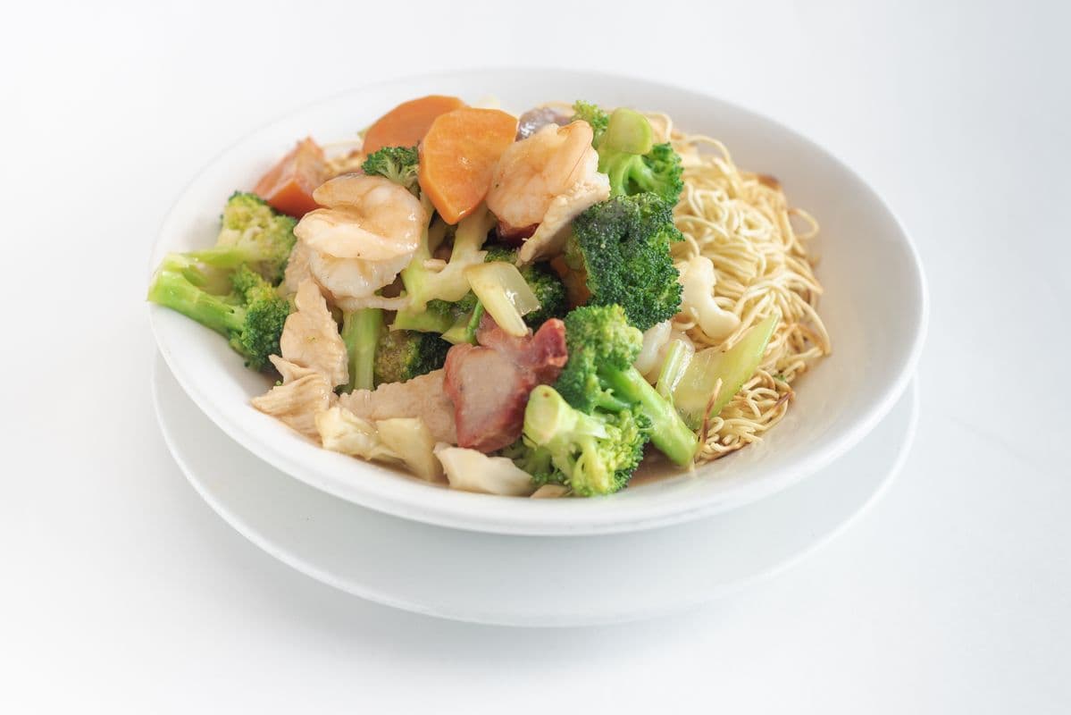 29. Deluxe Cantonese Chow Mein