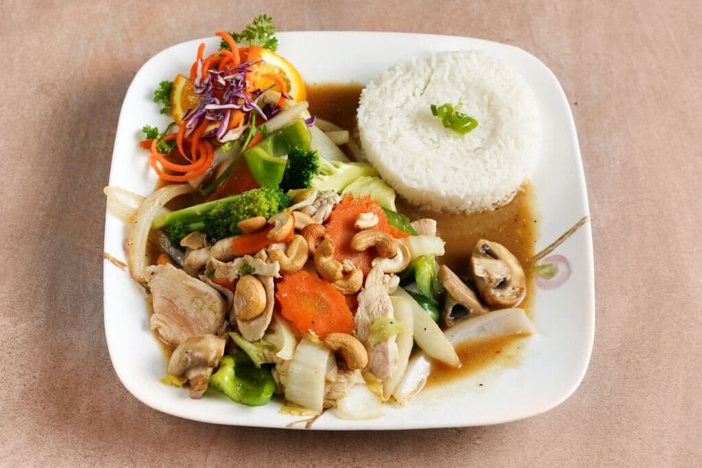 Poulet aux noix d'acajou / Cashew Chicken