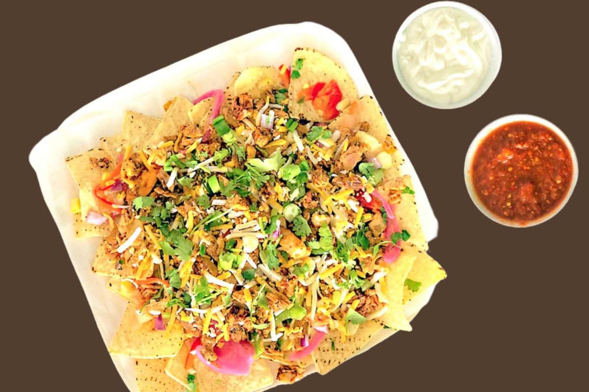 Shawarma Chicken Nachos