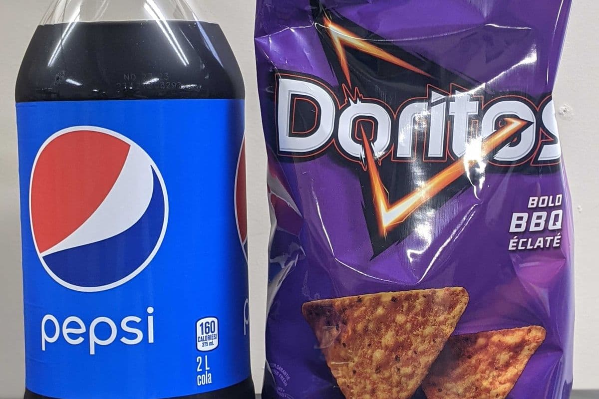 2 LITRE + LARGE CHIPS+FREE DESSERT