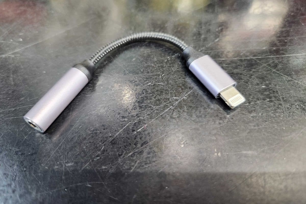 Adapter Iphone/AUX - Adaptateur Iphone/AUX