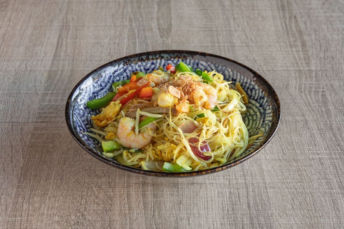 Singapore-Style Noodles