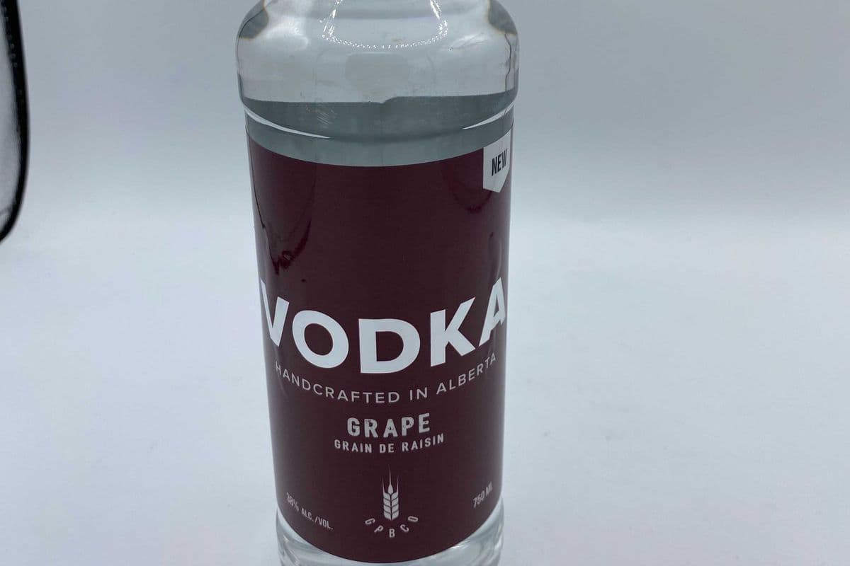 Grape Vodka (1 x 750 ml)