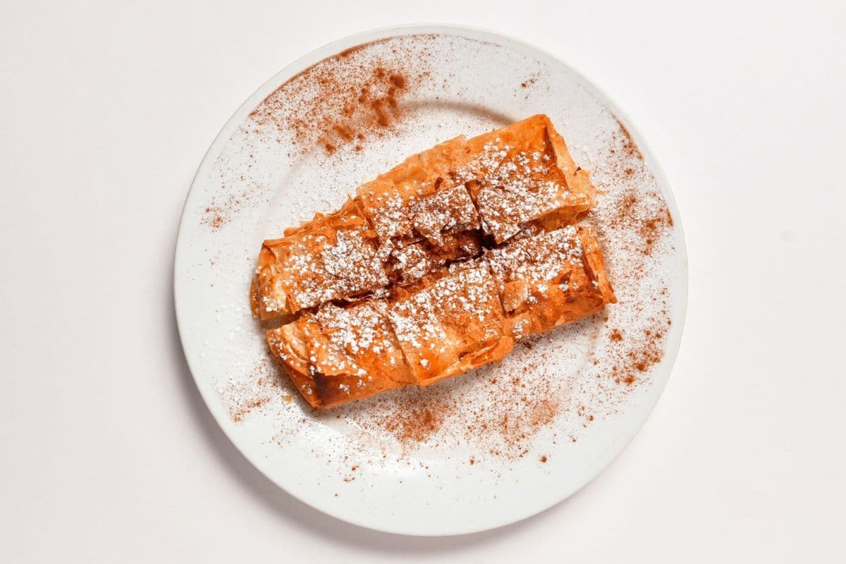 Bougatsa