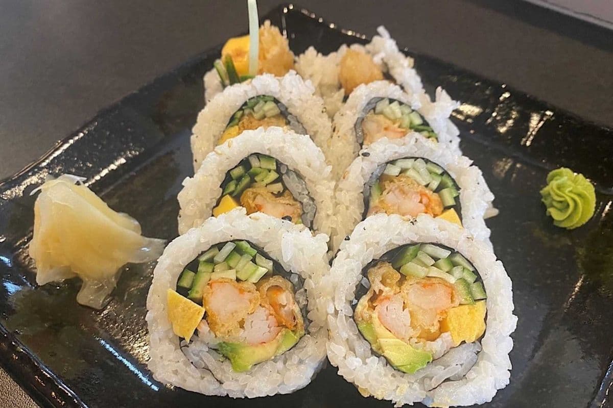 Dynamite Roll (8 Pcs)