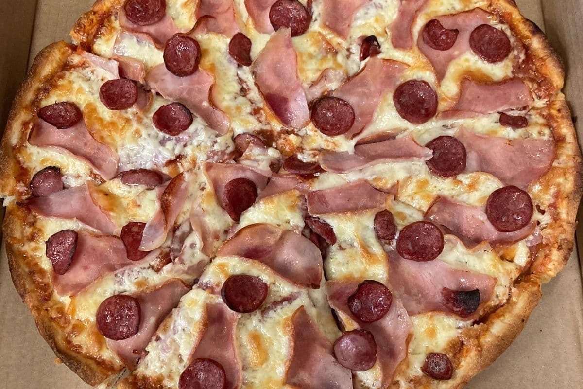 10" Medium Meat Likers Pizza