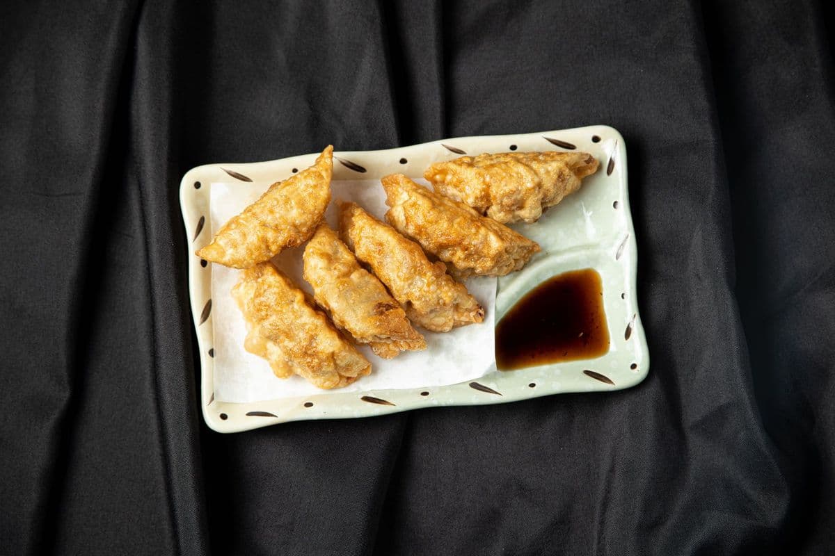 Deep-Fried Gyoza (6 pcs)
