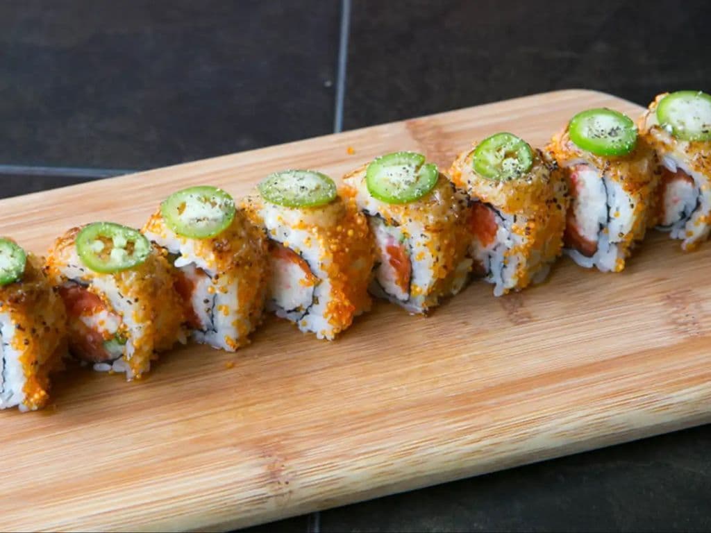 Aburi Tobiko Roll