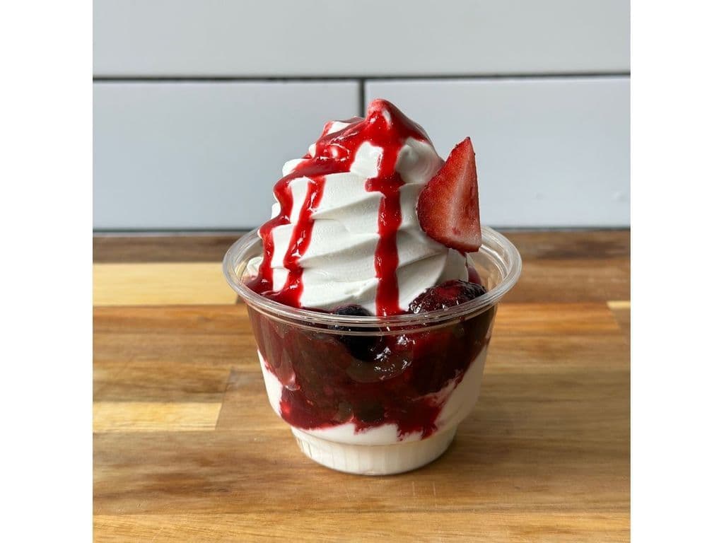 Berrylicious Sundae 