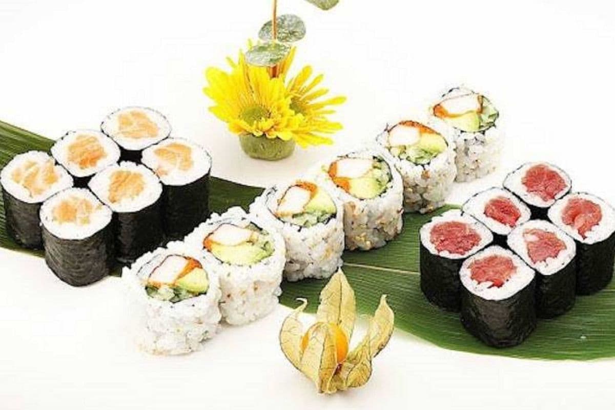 Makimono set