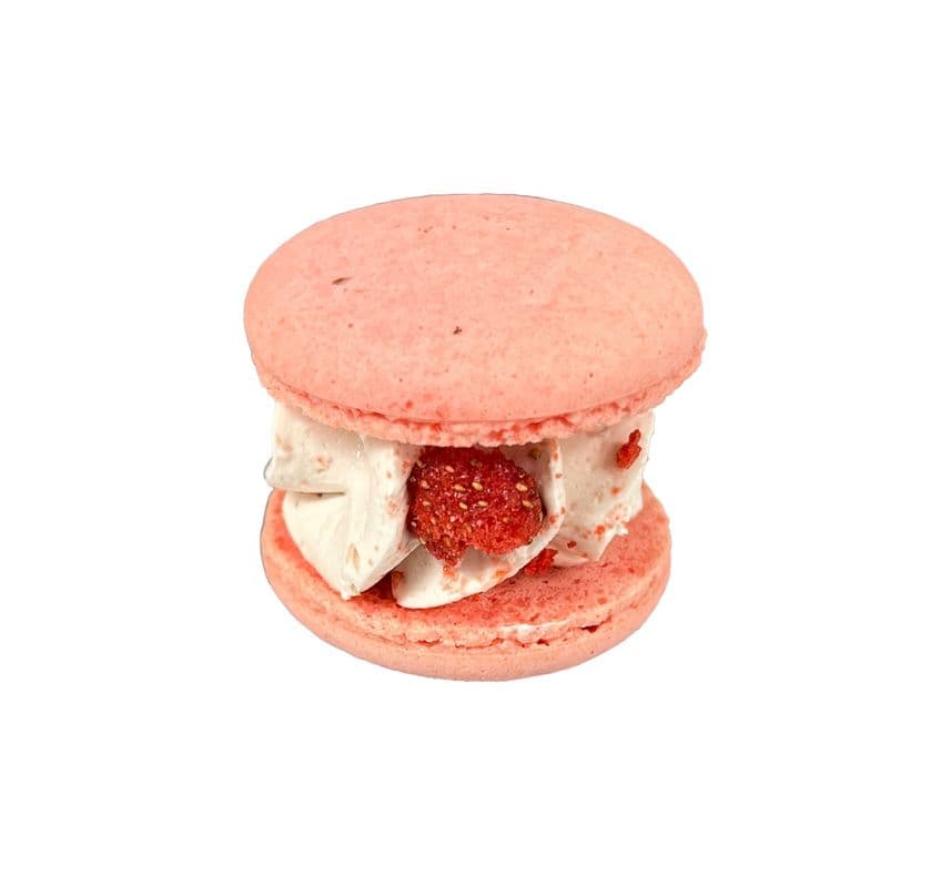 Strawberry Cheesecake Macaron