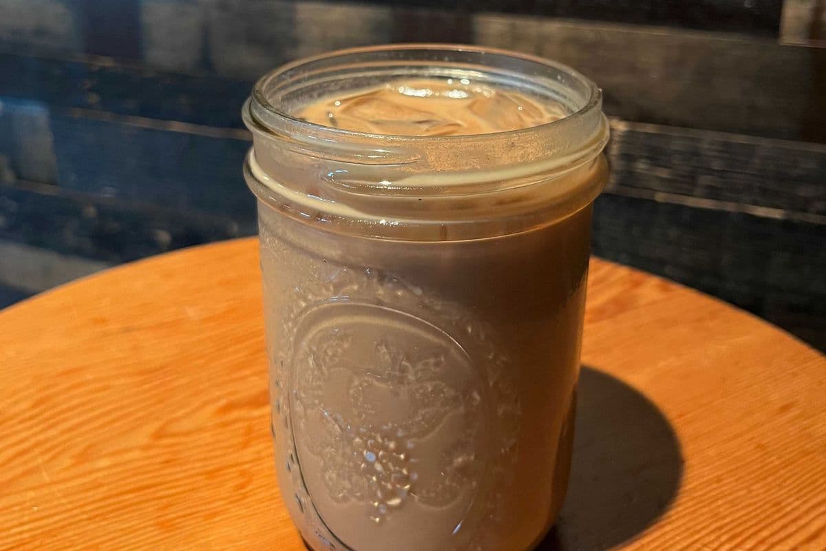 Iced Mocha (16oz)