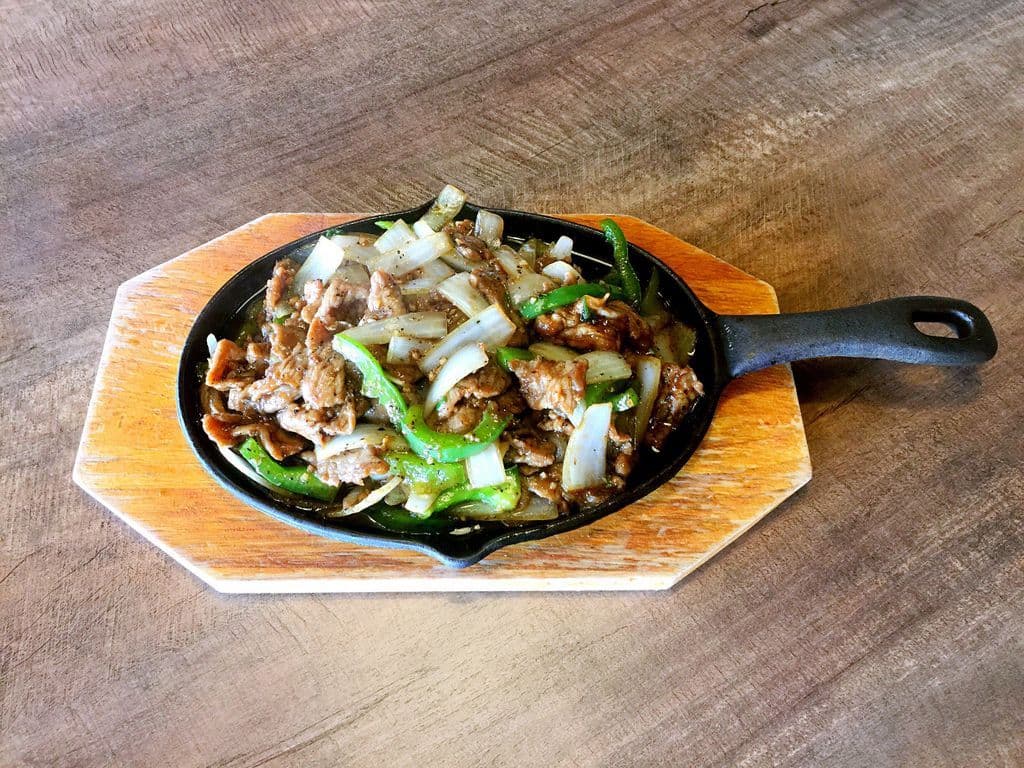 Black Pepper Beef黑椒牛柳