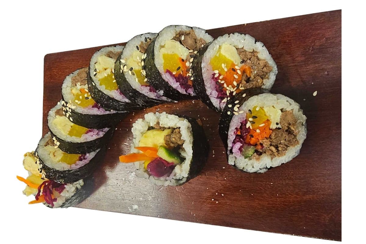 Beef Kimbap (10pcs)