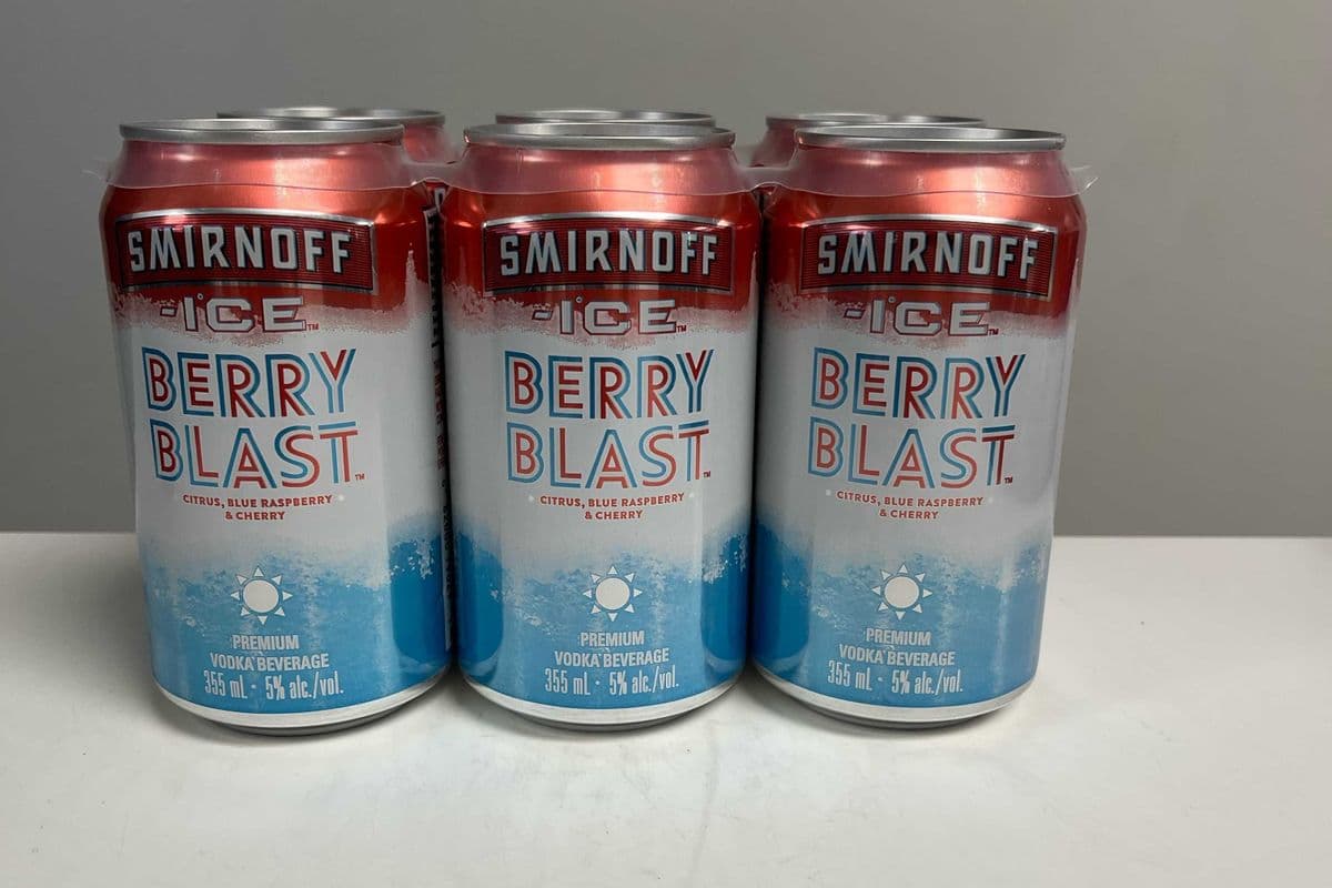 Smirnoff Ice Berry Blast (6 Pack) (6 x 355ml)