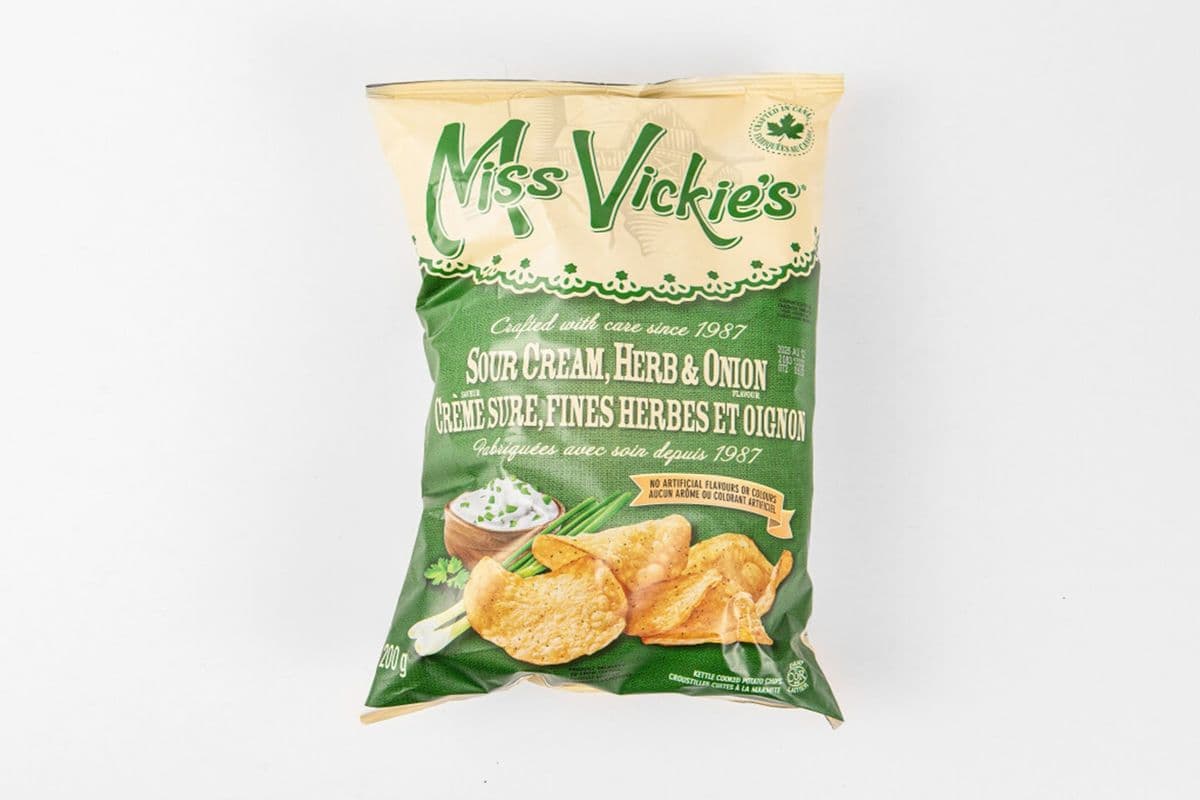Fritolay - Miss Vickie’s Sour Cream and Caramelized Onion (155g - 220g)
