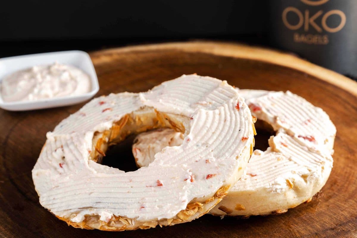 Bagel with Flavoured Cream Cheese