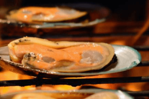Moules grillées (6 mcx) /  Grilled Mussels (6 Pcs)