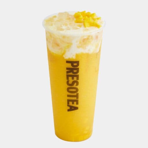 Fresh Mango Coconut Slush with Aloe Vera / Frappé glacé mangue fraîche, avec lait de coco et aloès