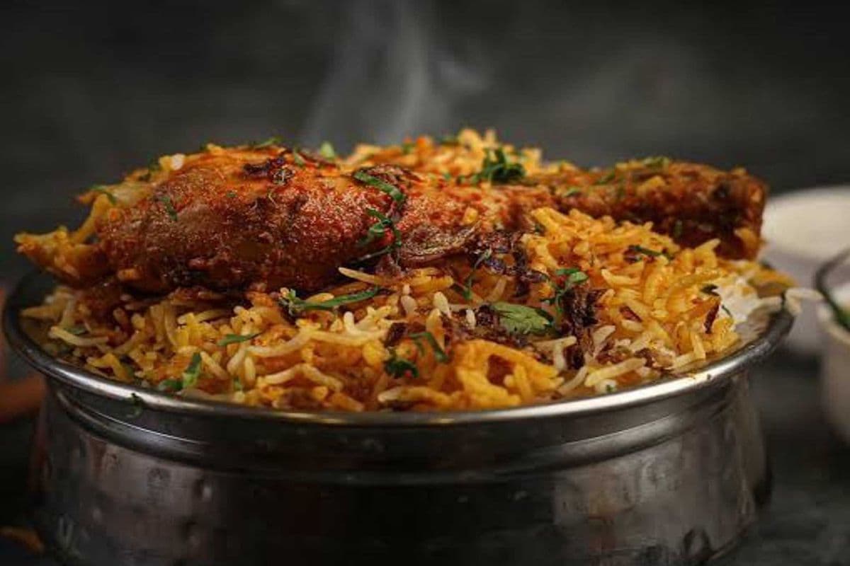 121. Chicken Biryani (22oz)