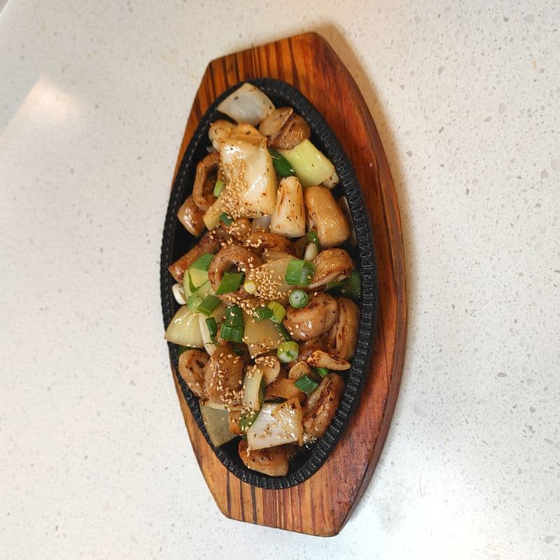Pan Griled Pork Intestine (막창구이 하얗게)
