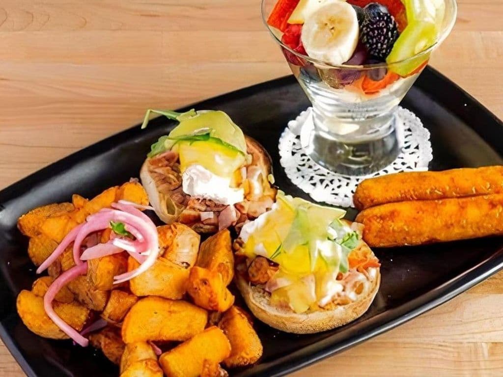 Oeufs bénédictine fans de viandes / Meat Fans Eggs Benedict