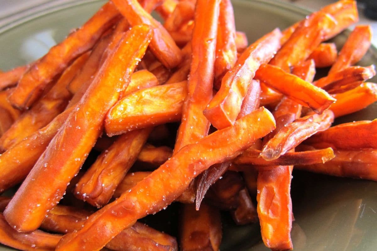 Sweet Potato Fries 炸甜蕃薯條