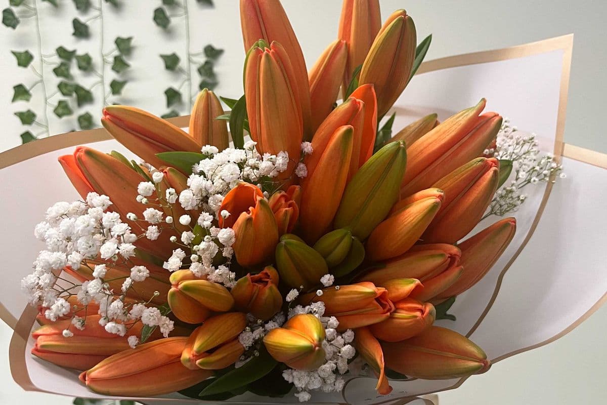 Lily Bouquet (Medium size)