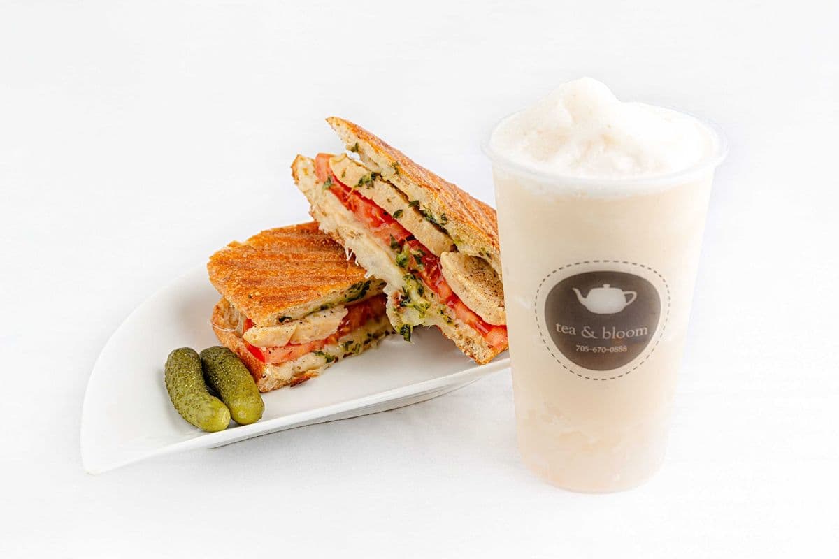 Smoothie with Panini or Pot Pie
