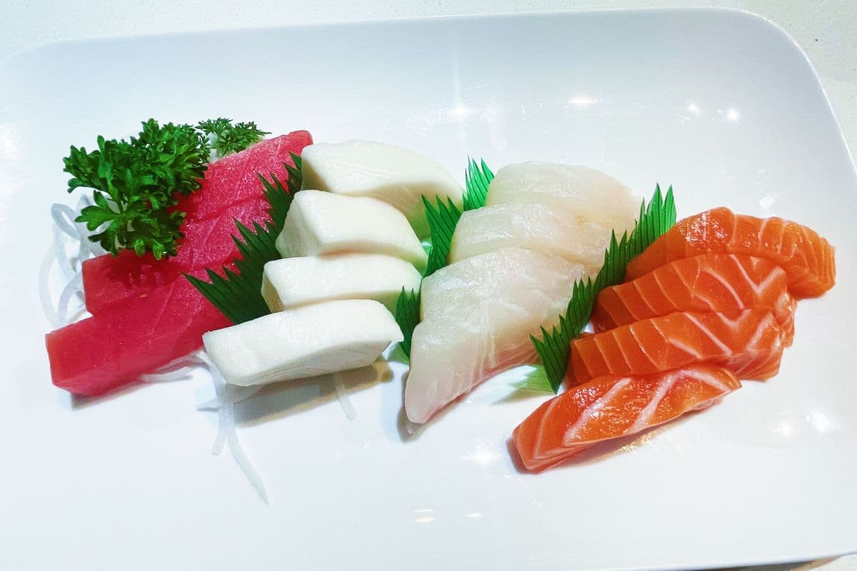 91.Sashimi Summer (15 pcs)