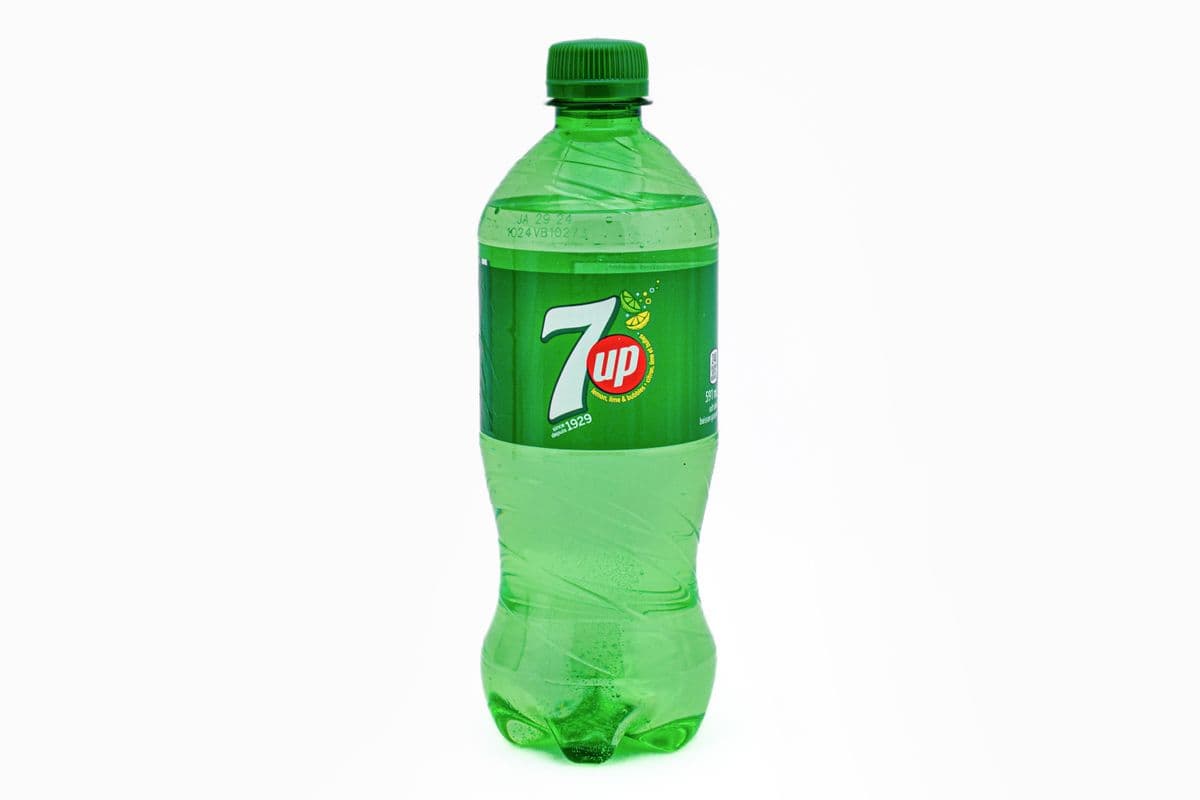 7 Up (591 ml)
