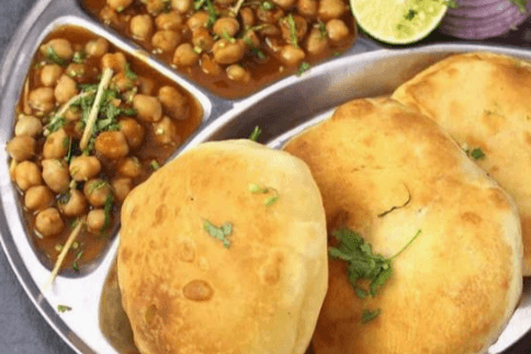 CHANNA BHATURA