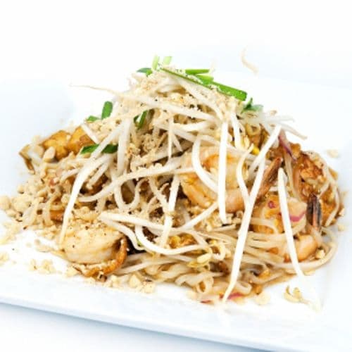 Shrimp Pad Thai / 虾仁泰式炒河粉
