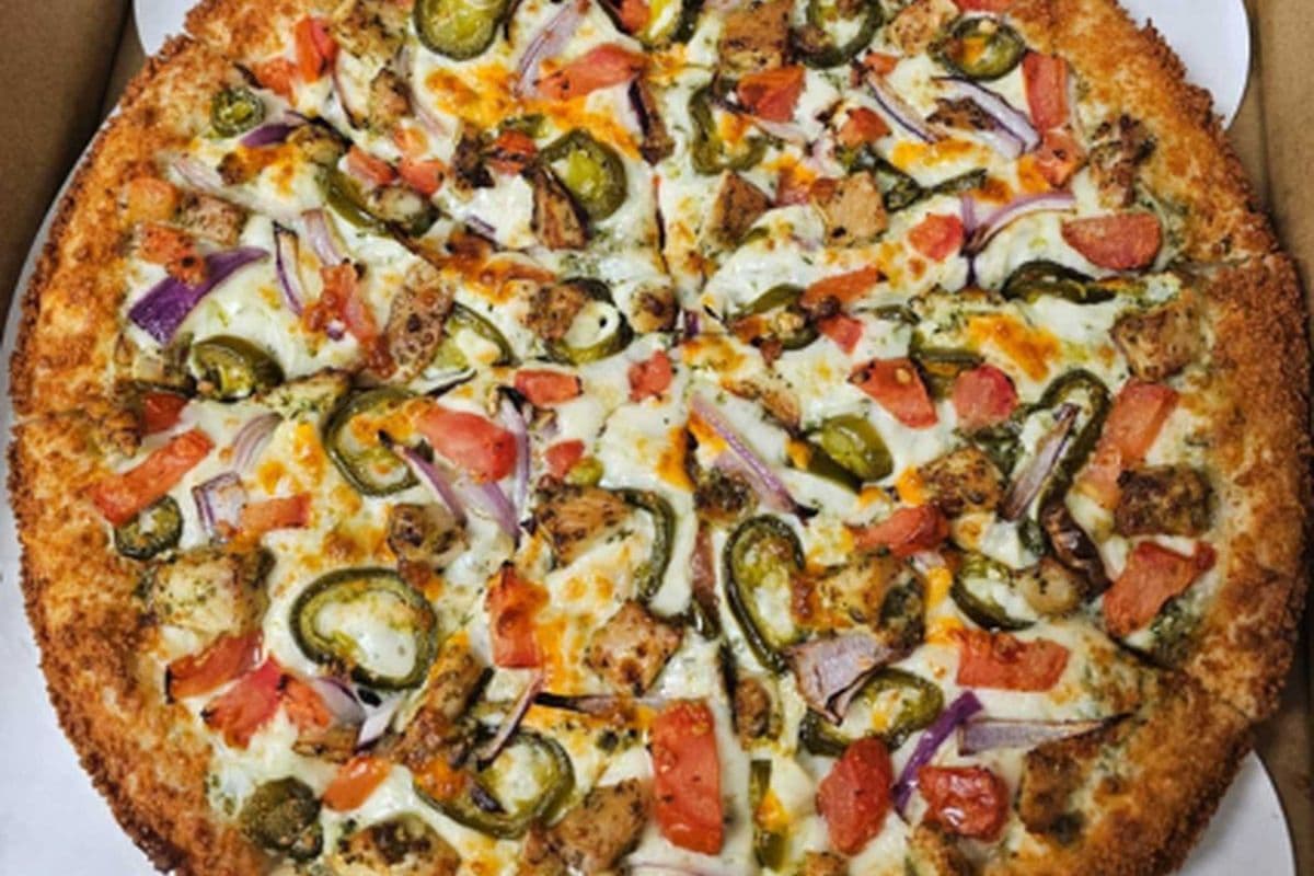 Pesto Chicken Pizza-12" Medium