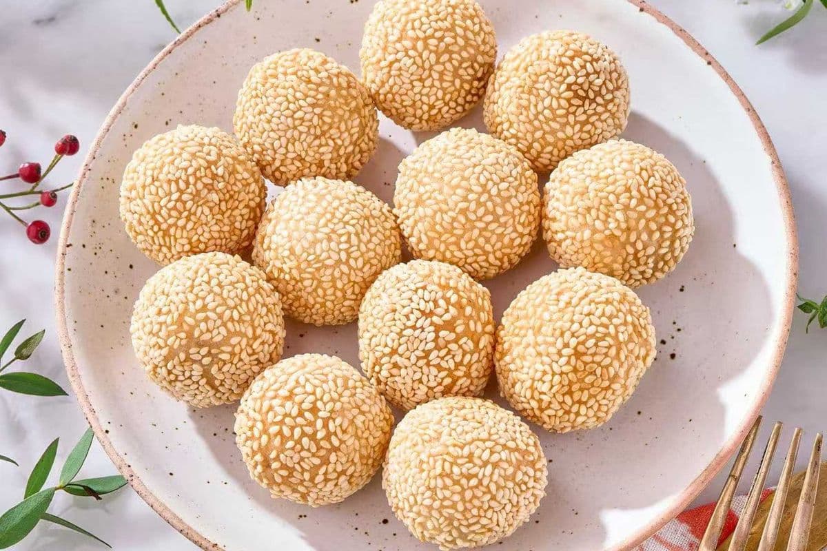 Sesame Balls (6 pcs)