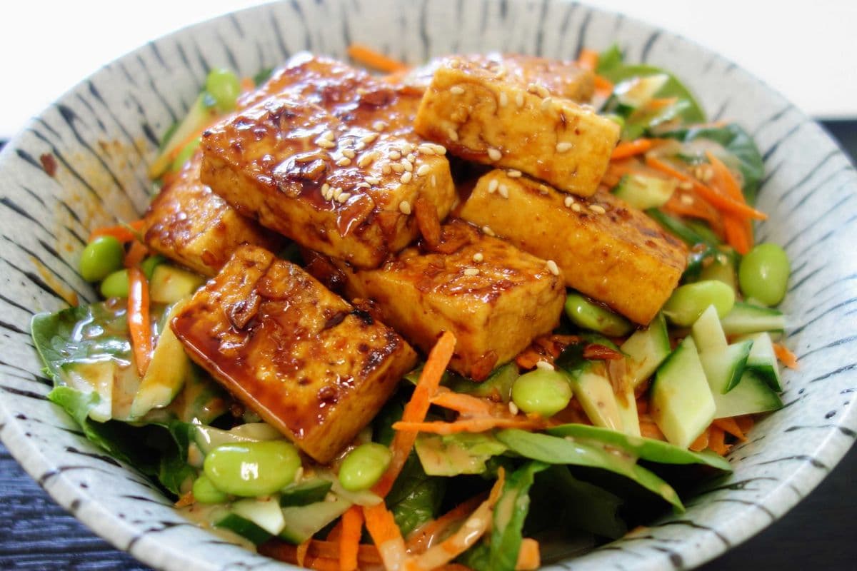 TERIYAKI TOFU SALAD