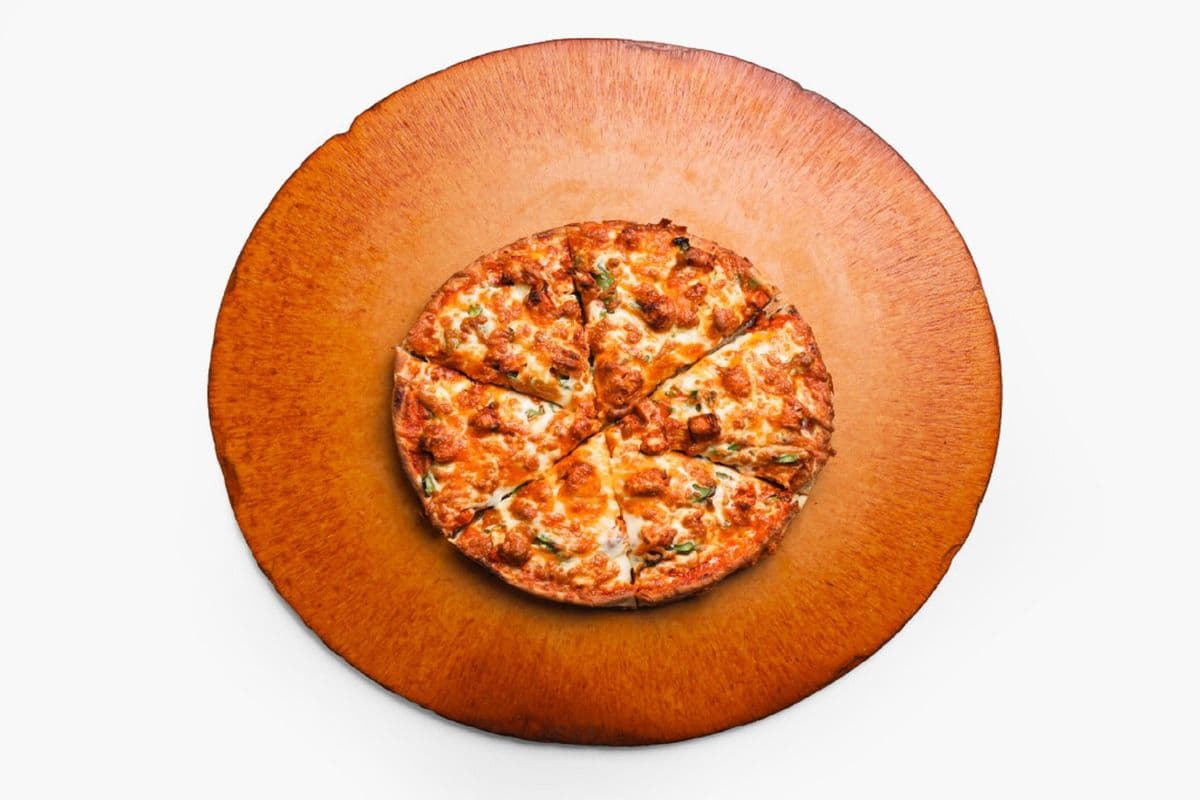 Large Butter Chicken Pizza