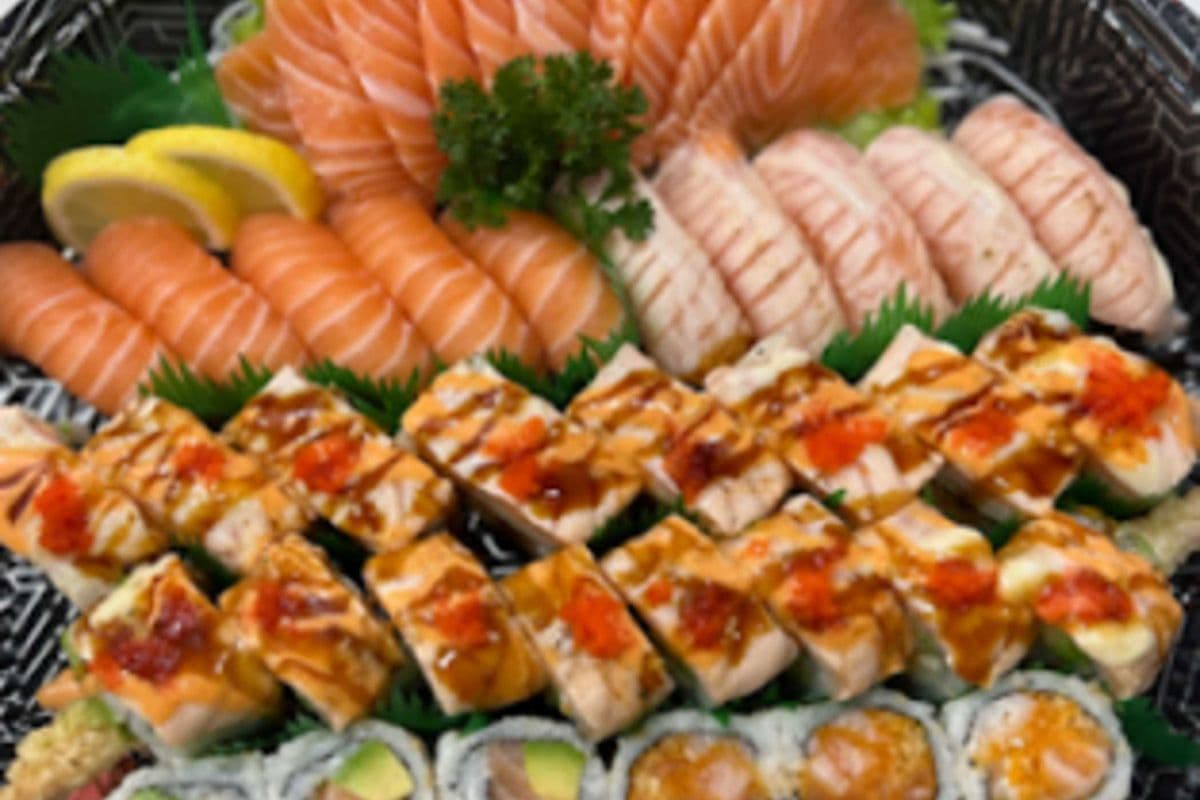 Salmon Combo For 3 (48pcs)