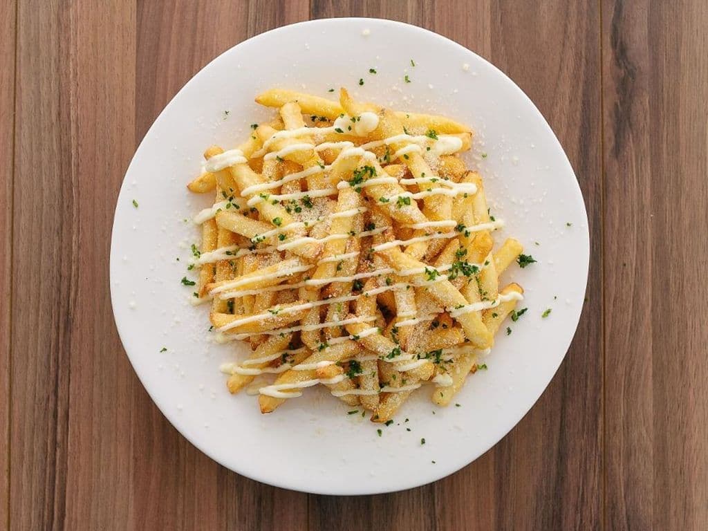 Small Garlic Parmesan Fries- OO