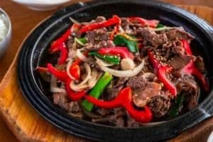 56. 불고기 정식铁板牛肉 Bulgogi Jungsik